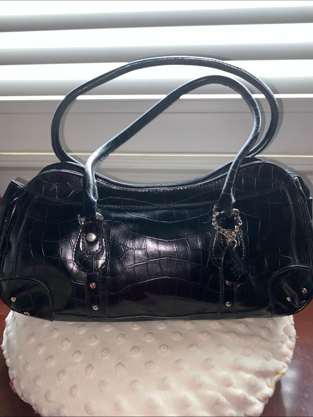 Vintage Fairweather Elegant Black Crocodile-Embossed Women's Bag